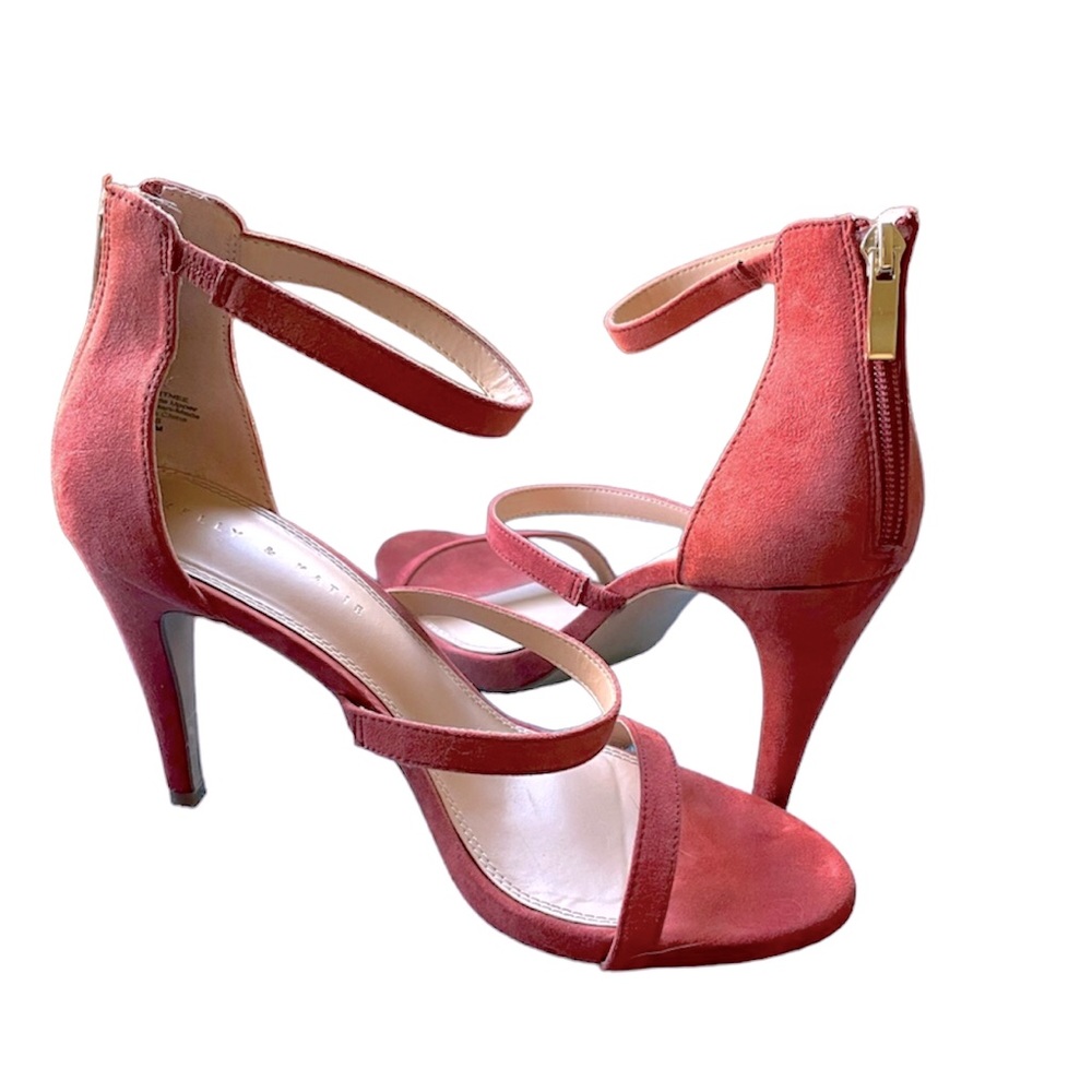 Kelly & Katie Classic Pump